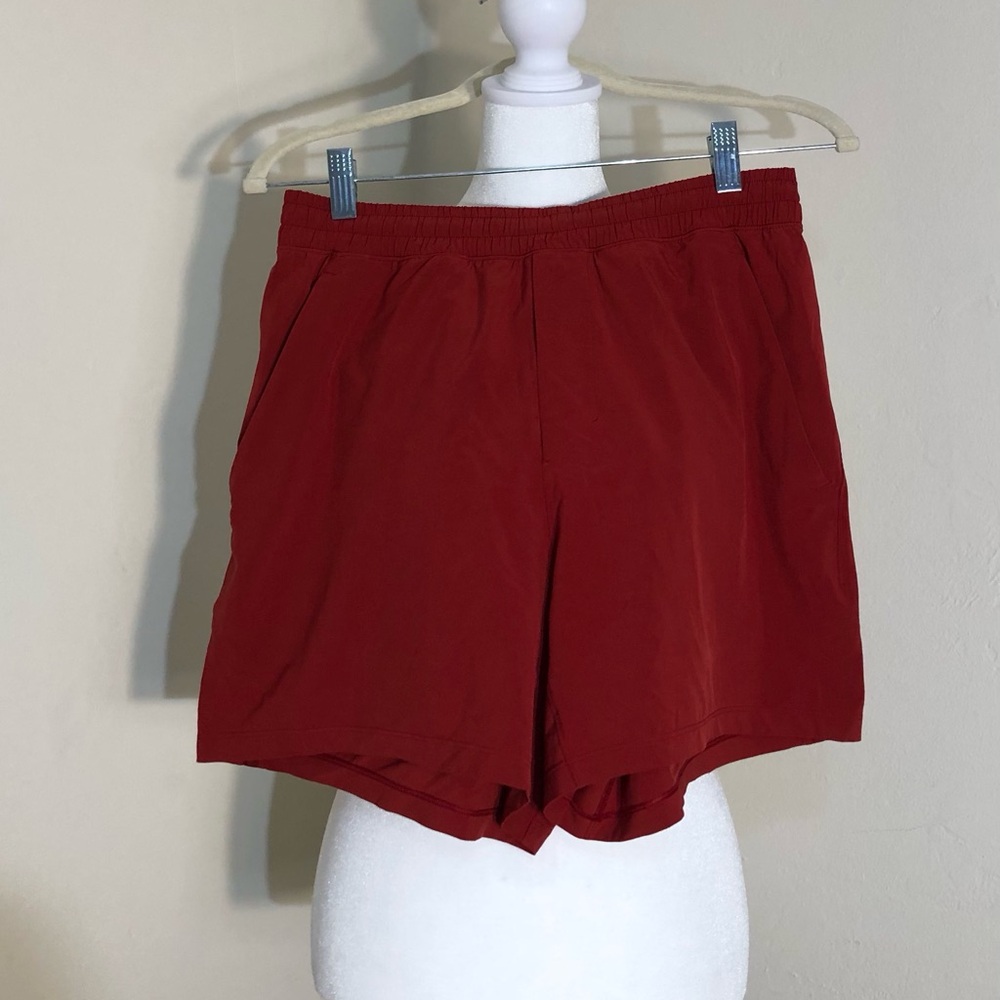 Lululemon Shorts athletica Pacebreaker Liner-less Dare Devil Athletic Red SZ S
